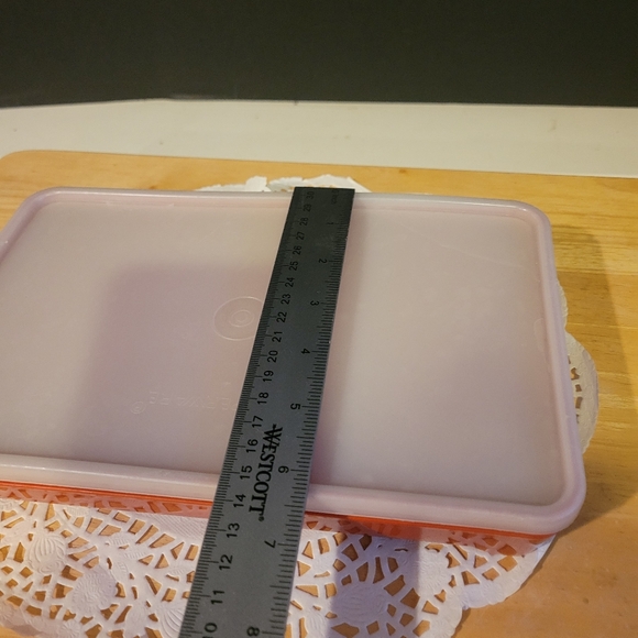 Set of 2 Vintage Tupperware Marinade/Storage Trays Paprika Red w/ Lids - Picture 9 of 11